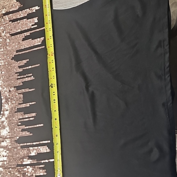 5 For $25. Black and Gold Sequin Women's Top - Picture 5 of 5
